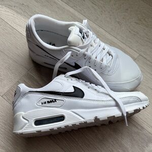Nike Air Max White and Black Sneakers